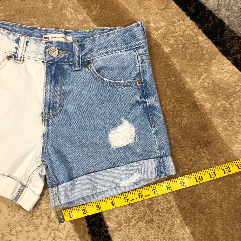 Youth Levi’s Denim Blue & White Shorts, Size 12reg - Picture 4 of 7